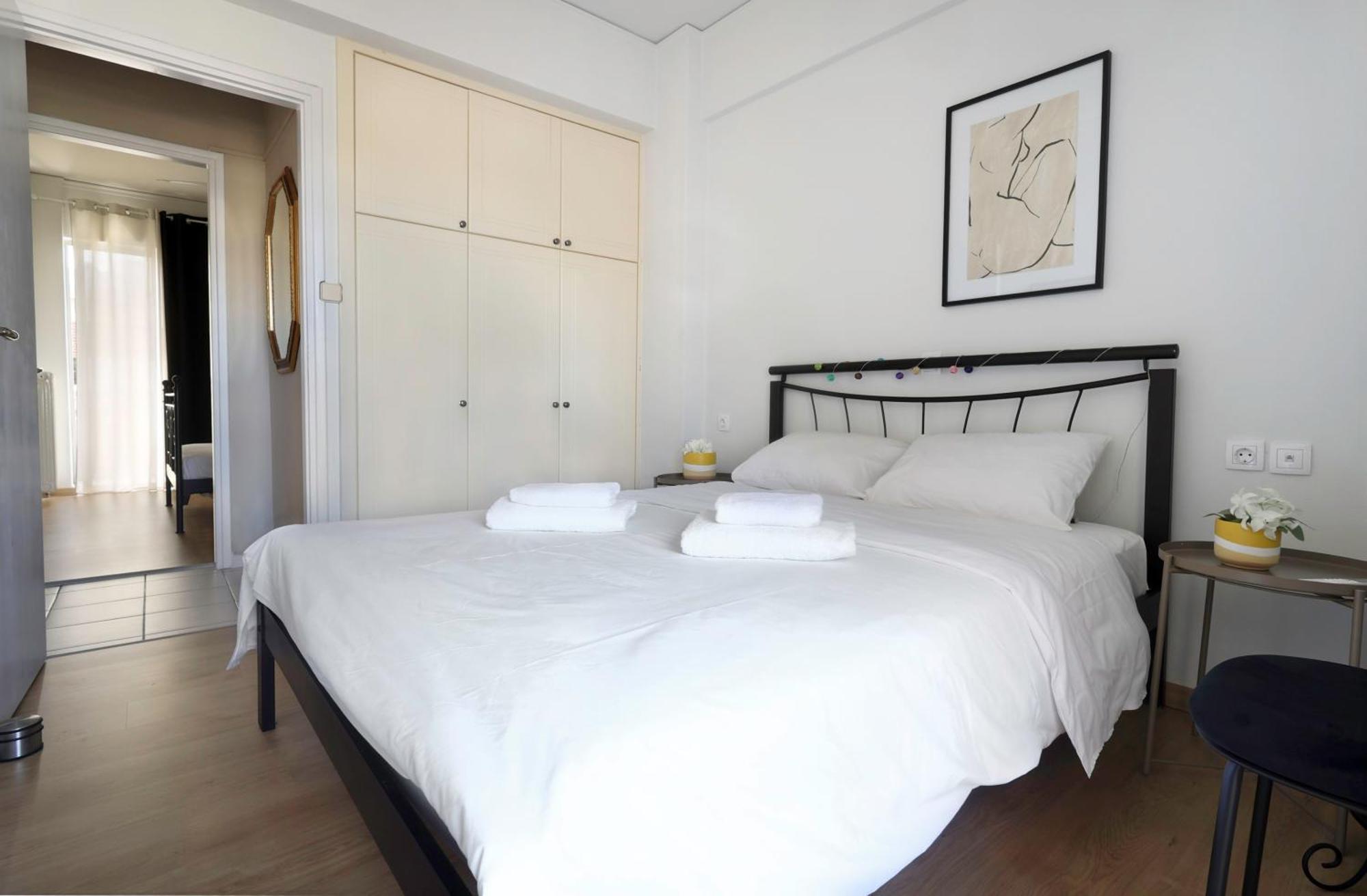 Renaissance City Apartment "By Checkin" Heraklion Exteriör bild